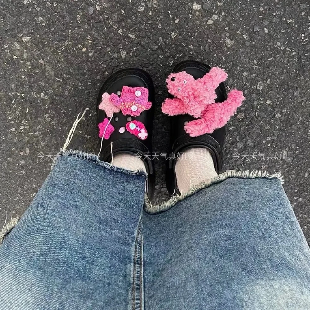 Plush Dog Shoe Charms Girl Charms for Crocs Women Kids Gifts Summer Shoes Accessories Designer Decorations for Girl Gift
Plush Dog Shoe Charms Girl Charms for Crocs Women Kids Gifts Summer Shoes Accessories Designer Decorations for Girl Gift