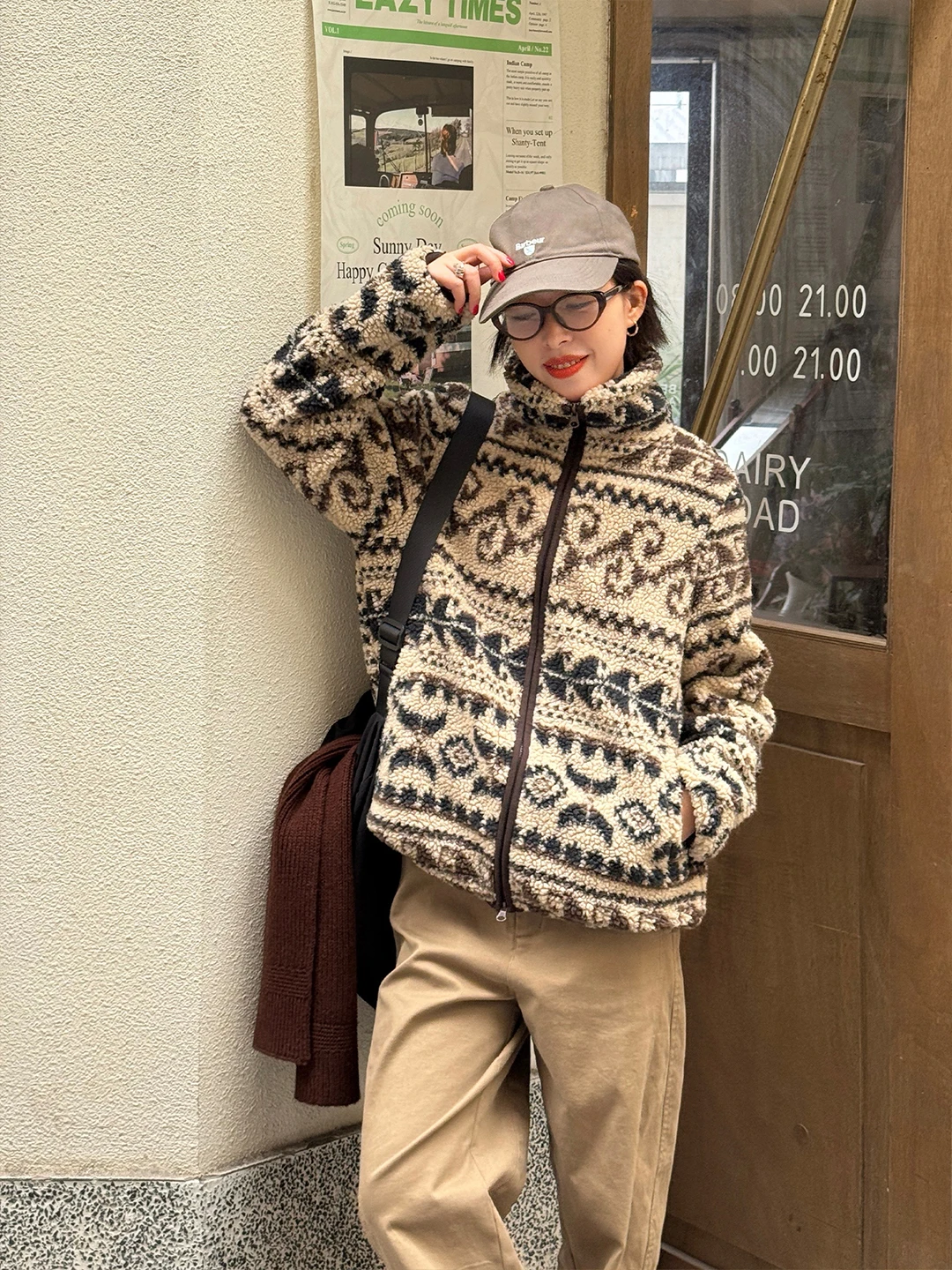 Langqing Retro Fair Isle Fce Jaet Women's Thiened ort Stand Collar Coat Warm Autumn Winter Outerwear Polyester Fiber
Langqing Retro Fair Isle Fce Jaet Women's Thiened ort Stand Collar Coat Warm Autumn Winter Outerwear Polyester Fiber