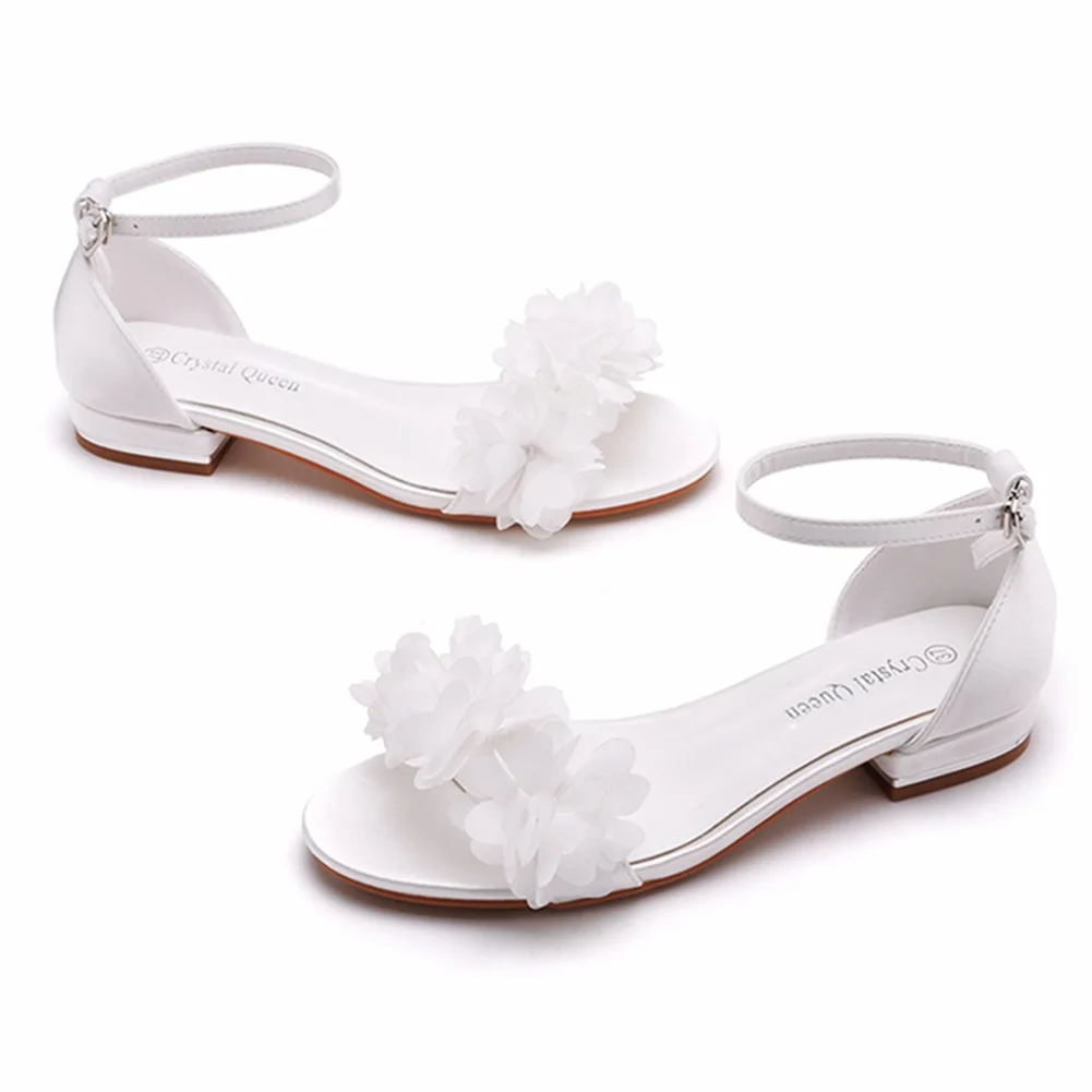2cm square heel shallow mouth straight strap buckle sandals ivory white silk satin fabric bridal white flower sandals for women
2cm square heel shallow mouth straight strap buckle sandals ivory white silk satin fabric bridal white flower sandals for women