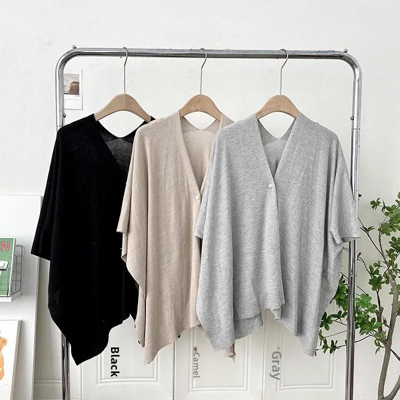 Sun Protection Shawl Women's Outerwear for Skirts Summer Air Conditioned Office Thin Cardigan with Button Cloak
Sun Protection Shawl Women's Outerwear for Skirts Summer Air Conditioned Office Thin Cardigan with Button Cloak