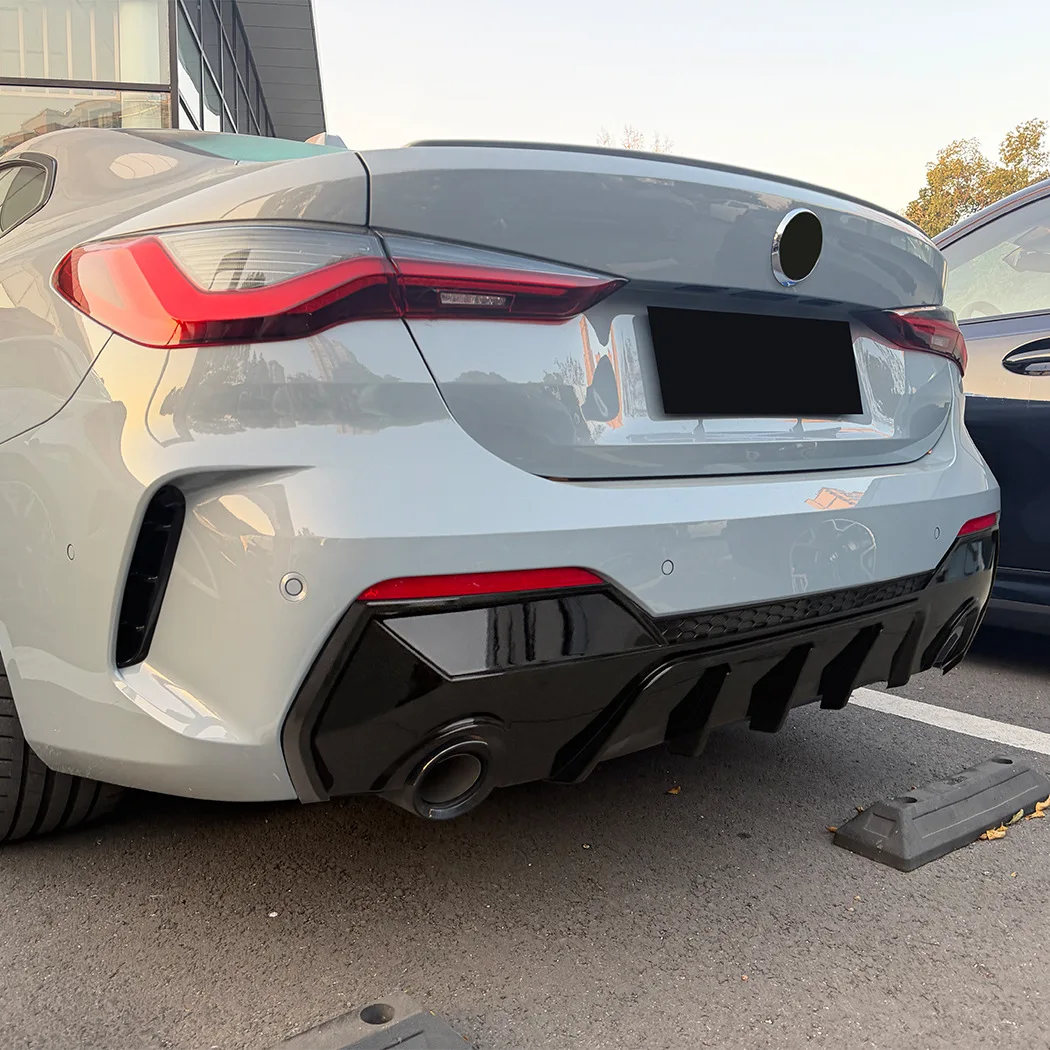 For BMW 4 Series G22 G23 Coupe M Sport 2020-2025 Rear Bumper Diffuser Lip with Light Refit Splitter Plate Body Kits Accessory
For BMW 4 Series G22 G23 Coupe M Sport 2020-2025 Rear Bumper Diffuser Lip with Light Refit Splitter Plate Body Kits Accessory