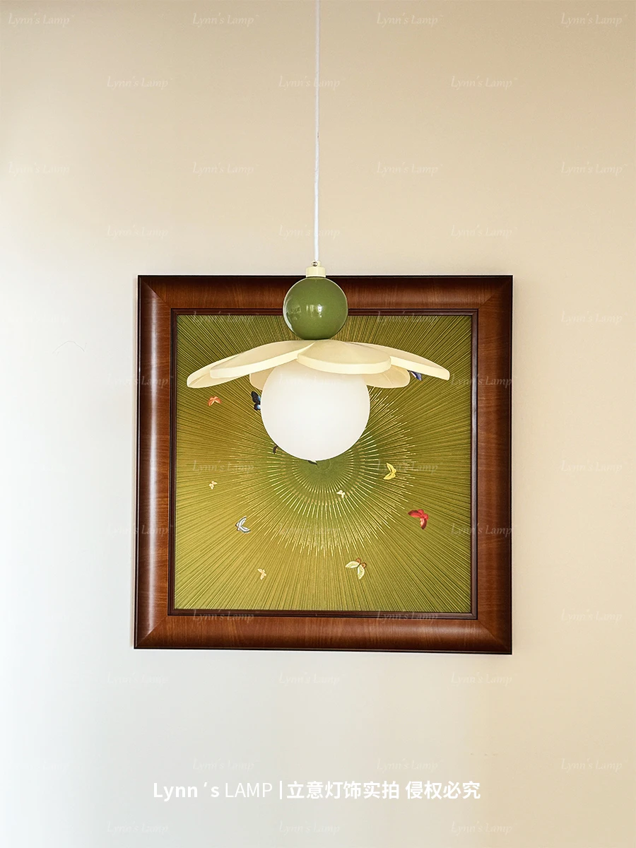 French cream style pendant light bedroom bedside dressing room ins style cute flower hanging line light
French cream style pendant light bedroom bedside dressing room ins style cute flower hanging line light