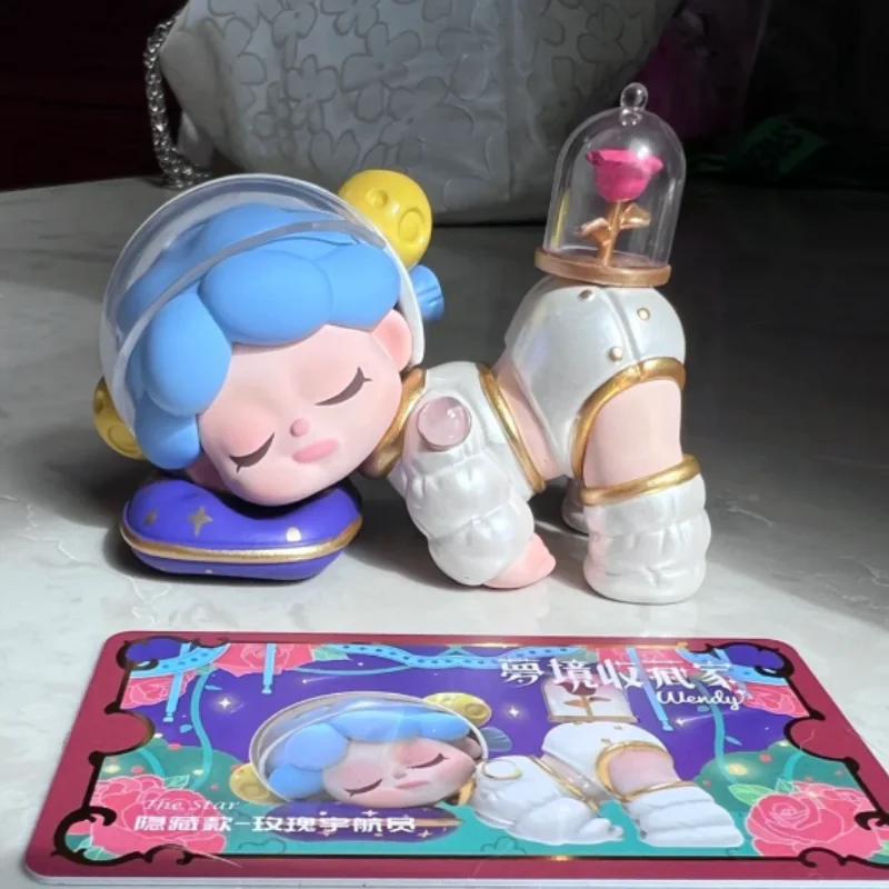 Genuine Wendy Dream Collector Series First Generation Blind Box Trend Play Toy Mysterious Surprise Box Exquisite Home Decoration
Genuine Wendy Dream Collector Series First Generation Blind Box Trend Play Toy Mysterious Surprise Box Exquisite Home Decoration