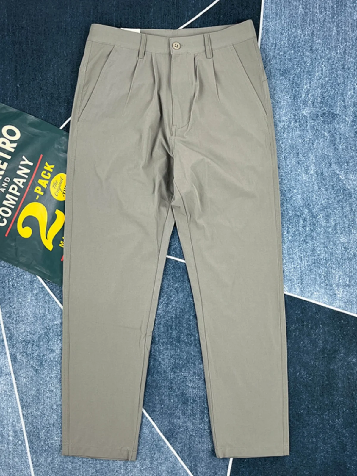 Spring And Summer New American Retro Men's Thin Cargo Pants Fashion Simple Washed Loose Straight Leg Casual Trousers
Spring And Summer New American Retro Men's Thin Cargo Pants Fashion Simple Washed Loose Straight Leg Casual Trousers