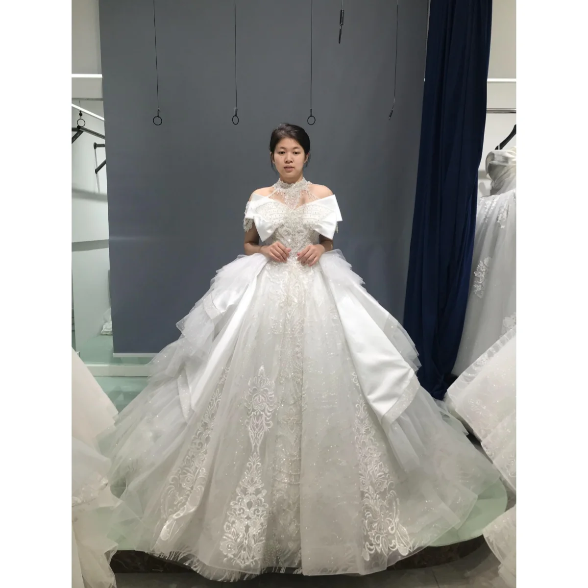 Kisswhite Xlove Collection customized off the shoulder ball gown with bow front Bridal Wedding Dresses for bride
Kisswhite Xlove Collection customized off the shoulder ball gown with bow front Bridal Wedding Dresses for bride