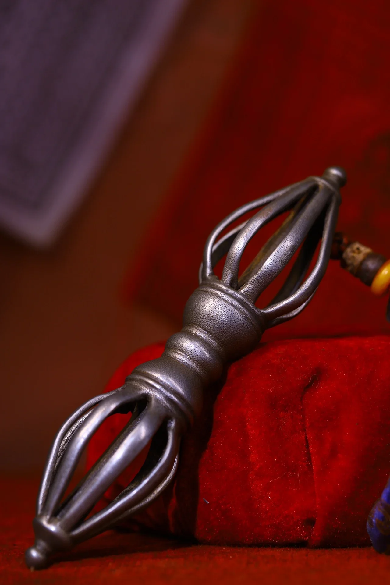 8"Tibetan Temple Collection Old Natural Tiantie Cinnabar Nine Shares Vajra Phurpa Pendant Amulet Dharam Worship Hall
8"Tibetan Temple Collection Old Natural Tiantie Cinnabar Nine Shares Vajra Phurpa Pendant Amulet Dharam Worship Hall