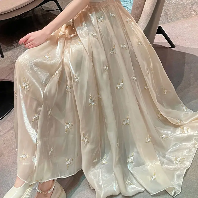 Wedbleser 2025 Summer Solid Color Embroidered Half Skirt New Simulated Silk Large Swing Small Medium Long Fairy Skirts
Wedbleser 2025 Summer Solid Color Embroidered Half Skirt New Simulated Silk Large Swing Small Medium Long Fairy Skirts