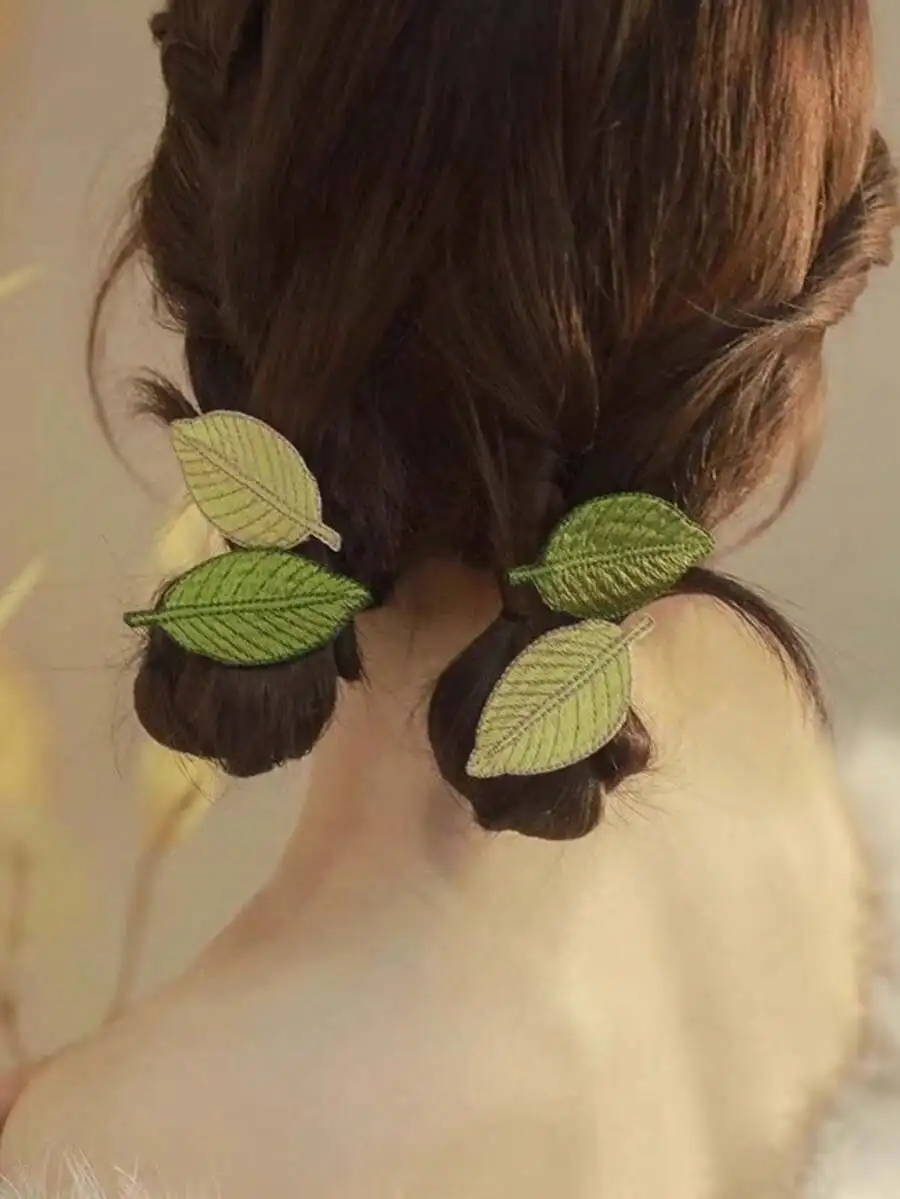 Green Leaf Embroidery Hair Clip For Women Vintage Mori Style Alligator Claw Barrette Hair Accessory
Green Leaf Embroidery Hair Clip For Women Vintage Mori Style Alligator Claw Barrette Hair Accessory