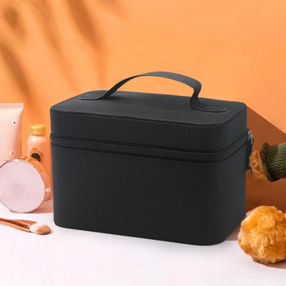 1pc Premium Large Capacity Handheld Bag Waterproof Microfiber Travel Toiletry Organizer Light Portable Makeup for Women
1pc Premium Large Capacity Handheld Bag Waterproof Microfiber Travel Toiletry Organizer Light Portable Makeup for Women