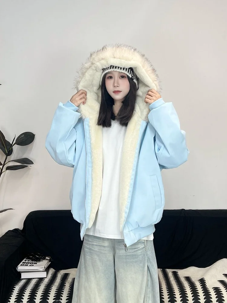 Новая зимняя женская утепленная хлопковая куртка на флисовой подкладке с мраморным узором и орлом, теплая верхняя одежда, модная, для повседневной носки, свободного кроя, на молнии
Новая зимняя женская утепленная хлопковая куртка на флисовой подкладке с мраморным узором и орлом, теплая верхняя одежда, модная, для повседневной носки, свободного кроя, на молнии