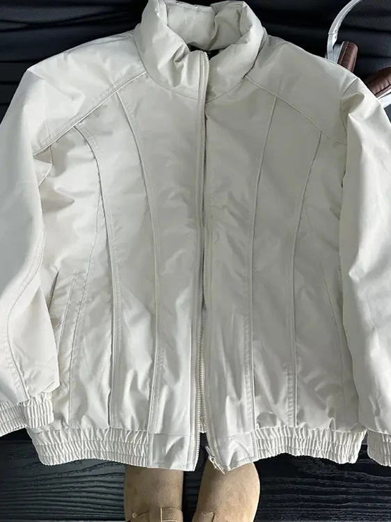 Мужская утепленная куртка-пилот с воротником-стойкой, осенне-зимняя, новая модная повседневная модель на молнии, хлопковая верхняя одежда
Мужская утепленная куртка-пилот с воротником-стойкой, осенне-зимняя, новая модная повседневная модель на молнии, хлопковая верхняя одежда