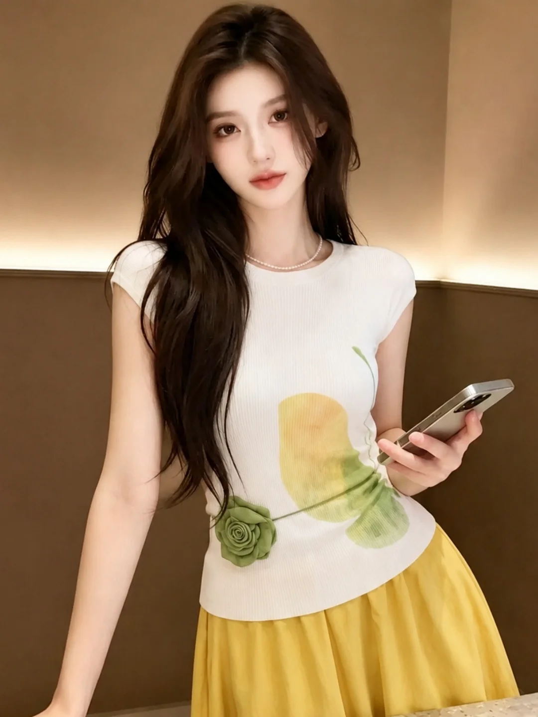Korean Style round Neck Printed Short Sleeve Knitted T-Shirt Slim Fit Summer Fashionable Women's Top Comfortable Breathable
Korean Style round Neck Printed Short Sleeve Knitted T-Shirt Slim Fit Summer Fashionable Women's Top Comfortable Breathable