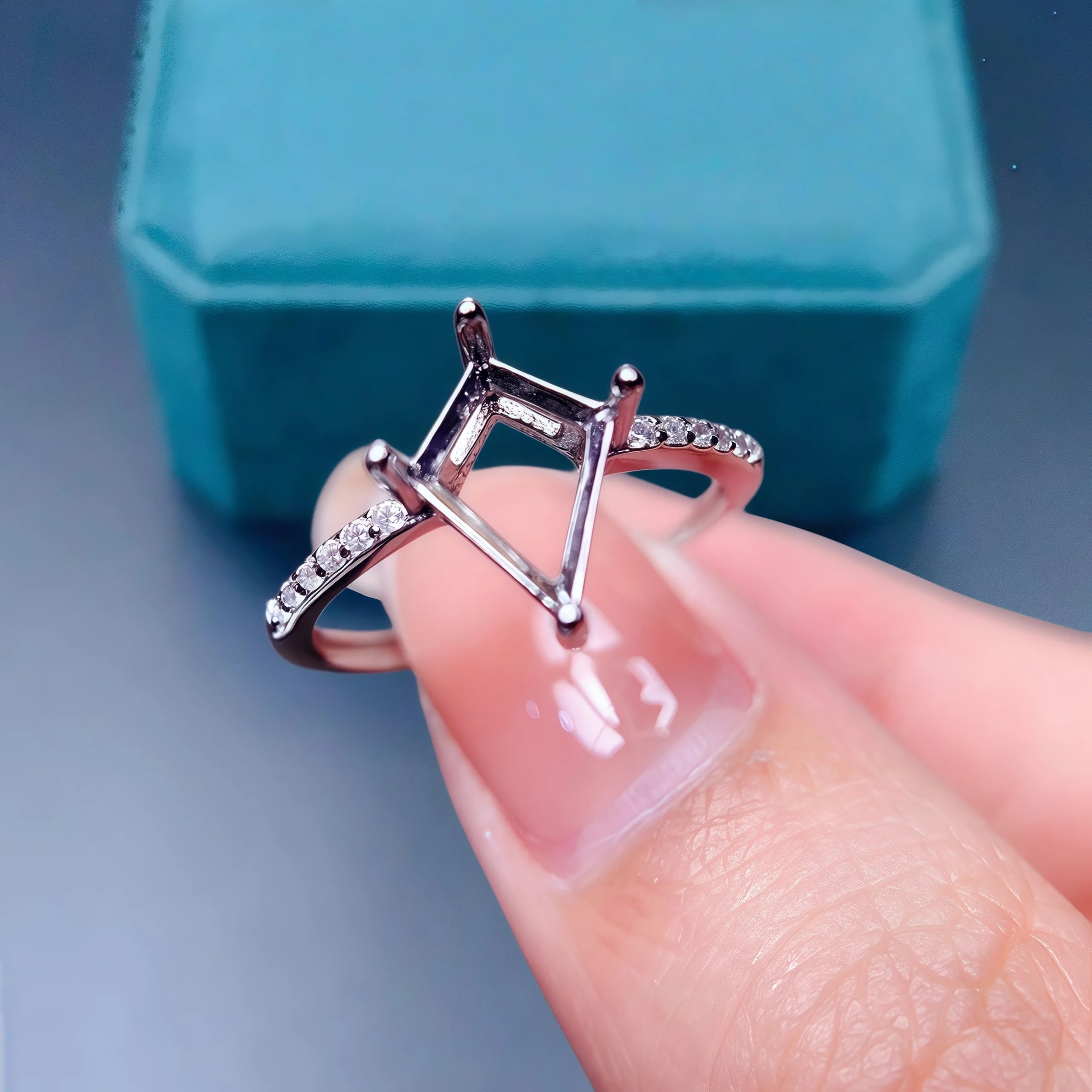 L S925 Sterling Silver DIY Empty Holder Ring Settings 7*10mm Rhombus Stone Fine Charm Zircon Design Wedding Jewelry for Woman
L S925 Sterling Silver DIY Empty Holder Ring Settings 7*10mm Rhombus Stone Fine Charm Zircon Design Wedding Jewelry for Woman
