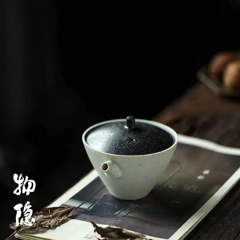 Wuyintang japanese Style Handmade Coarse Pottery Ceramic Kiyotani Handcrafted Teapot Household Brewing Pot Kung Fu Tea Set
Wuyintang japanese Style Handmade Coarse Pottery Ceramic Kiyotani Handcrafted Teapot Household Brewing Pot Kung Fu Tea Set