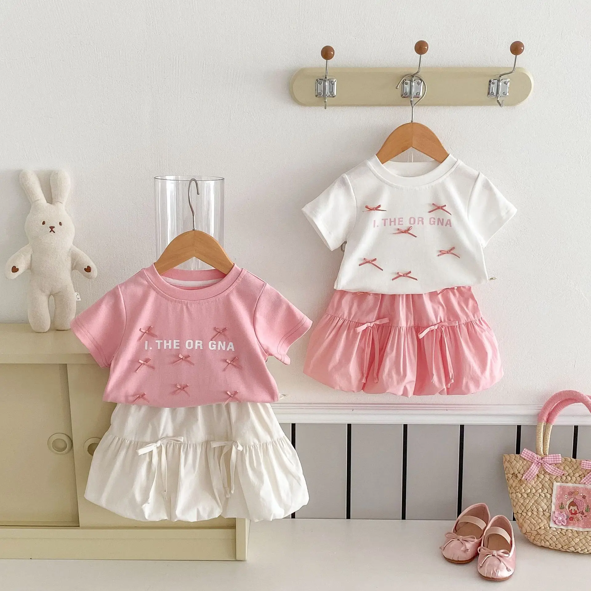 2024 Summer Cute Baby Girls Bow T Shirts Infant Short Sleeve T-Shirt Cotton Toddler Tops 0-5Y Girls' Tshirt Kids Clothes
2024 Summer Cute Baby Girls Bow T Shirts Infant Short Sleeve T-Shirt Cotton Toddler Tops 0-5Y Girls' Tshirt Kids Clothes