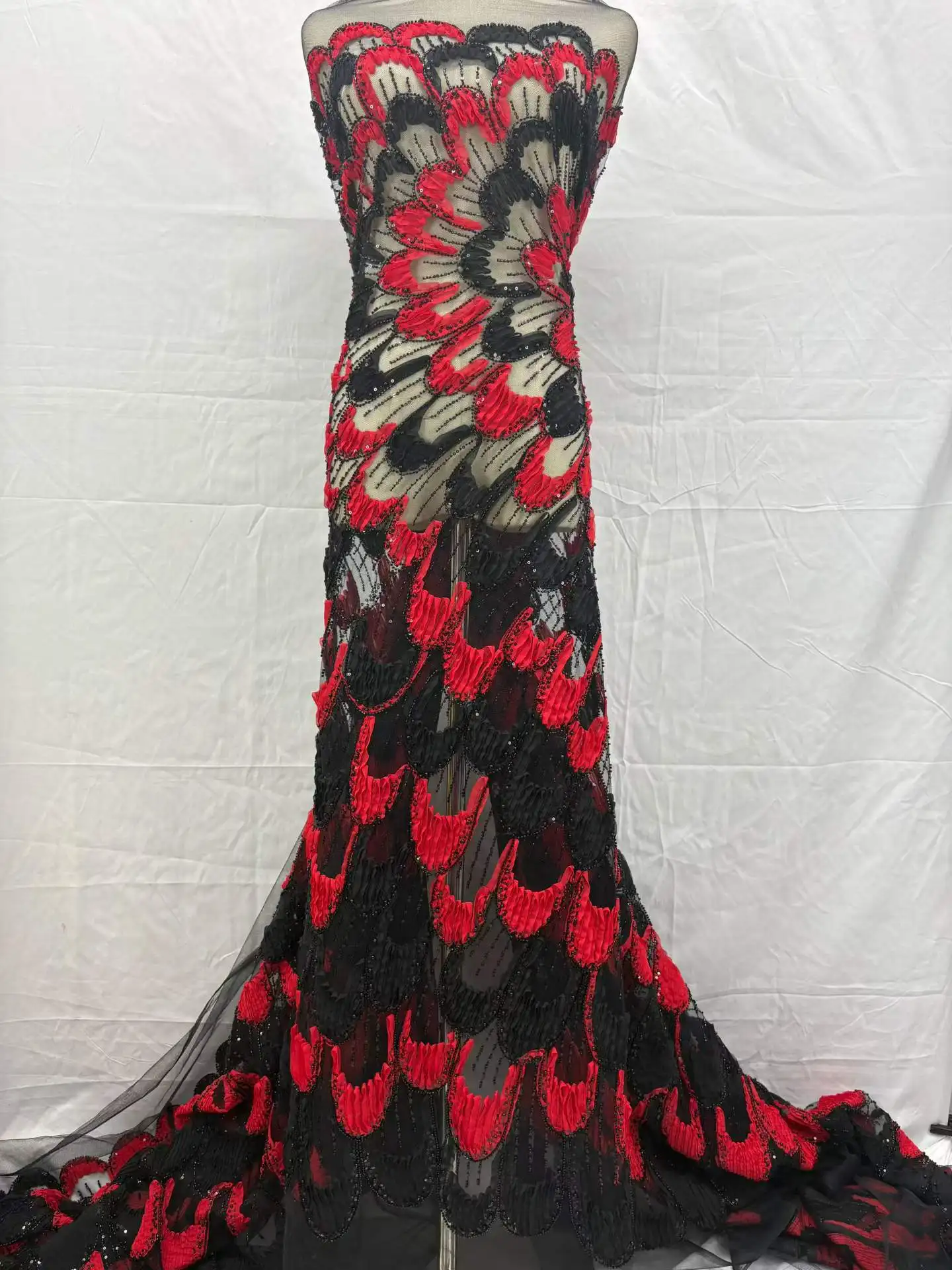 2026 French Heavy Beaded Lace Fabric, African Sequins, Groom Lace,Fabrics for Nigerian Wedding Party Dress Sewing, High Quality
2026 French Heavy Beaded Lace Fabric, African Sequins, Groom Lace,Fabrics for Nigerian Wedding Party Dress Sewing, High Quality