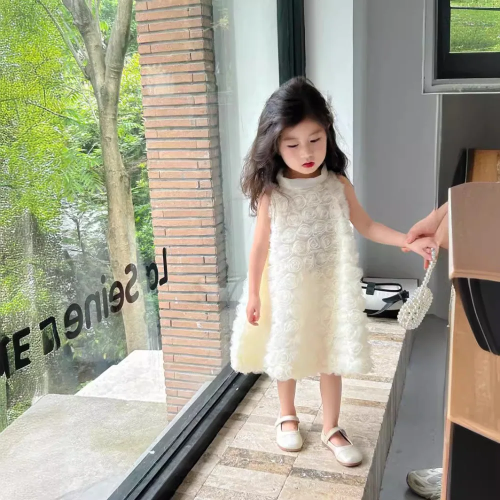 Girls Dress Korea Style 2024 Summer New Solid Color Luxury Tank Top Flower Dress Fashion Sweet Princess Kids Summer Clothes
Girls Dress Korea Style 2024 Summer New Solid Color Luxury Tank Top Flower Dress Fashion Sweet Princess Kids Summer Clothes
