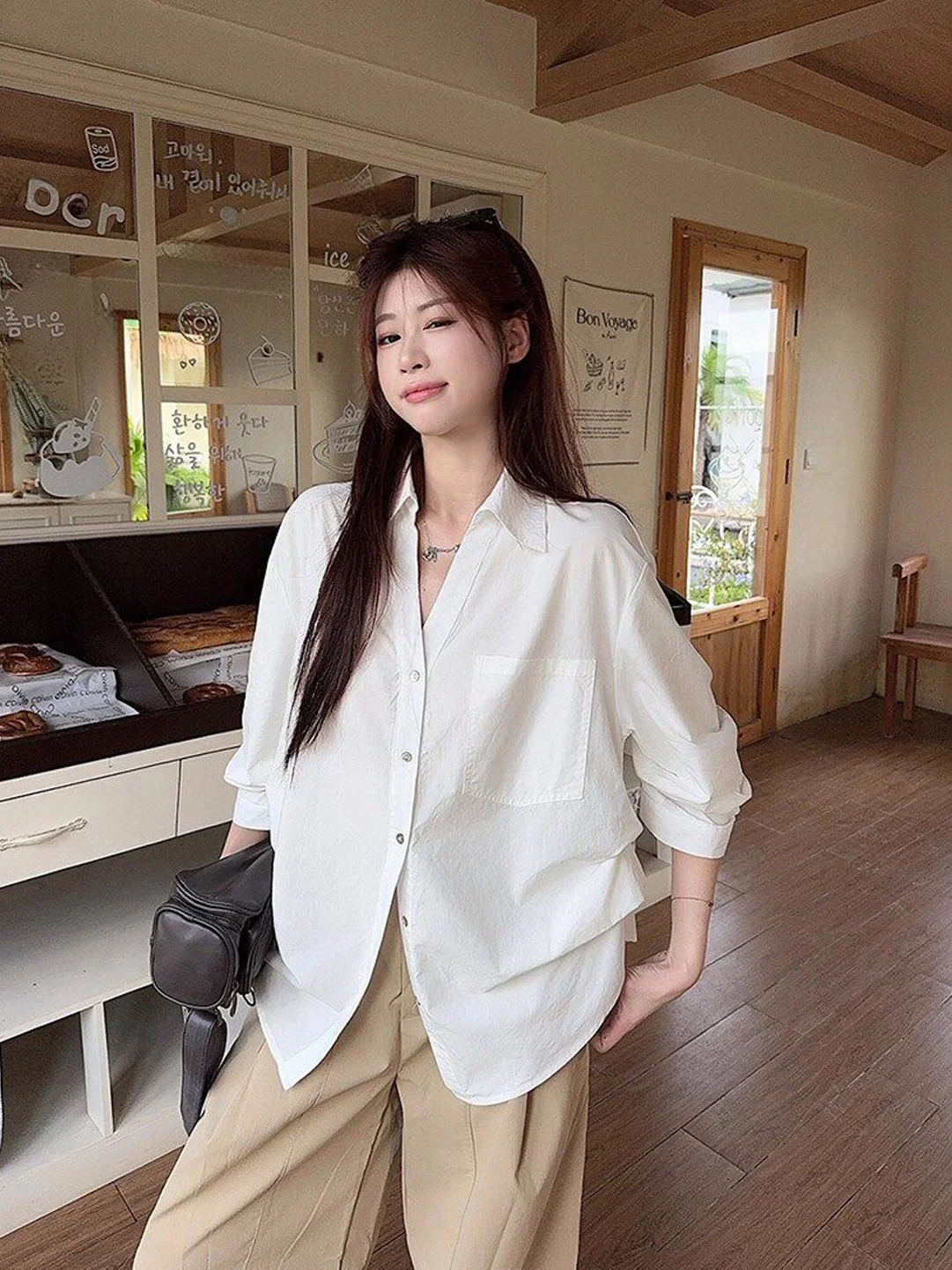 Elegant White Long Sleeve Women's Shirt 2026 New Style Fashion Design Slimming Outerwear Trendy Korean Loose Fit Button Detail
Elegant White Long Sleeve Women's Shirt 2026 New Style Fashion Design Slimming Outerwear Trendy Korean Loose Fit Button Detail