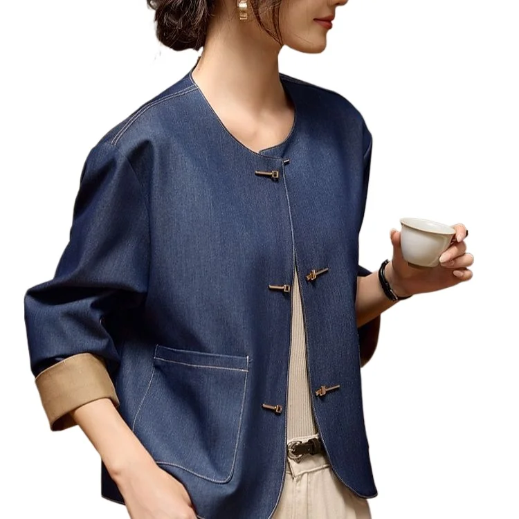 Retro New Chinese Color Matching Coats Female 2025 Spring Autumn Elegant Jacket Tops Round Neck Buckle Short Coat Women
Retro New Chinese Color Matching Coats Female 2025 Spring Autumn Elegant Jacket Tops Round Neck Buckle Short Coat Women