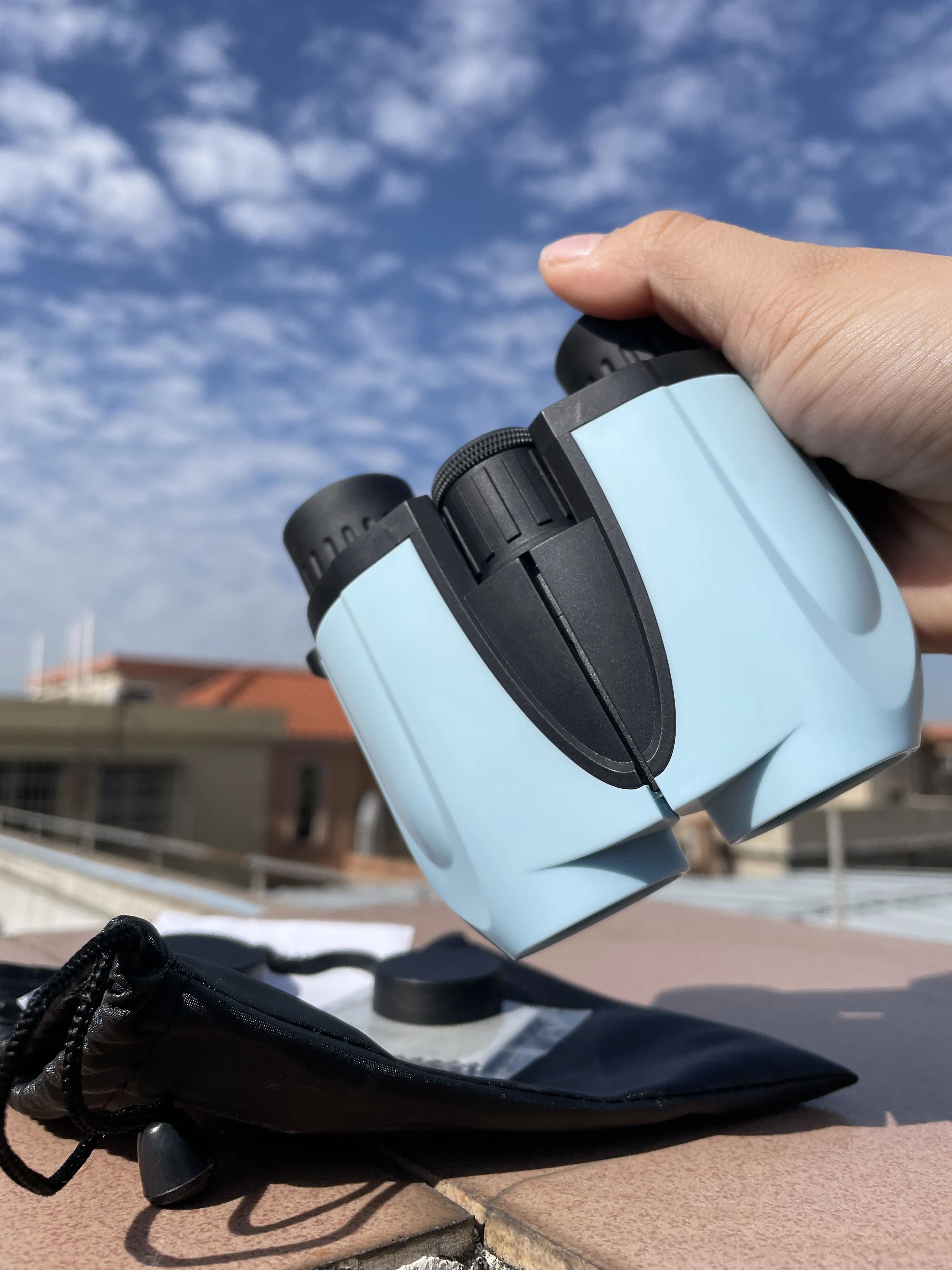 10x25 Compact Blue Binoculars - Lightweight, Portable, and Perfect for Travel & Outdoor Adventures
10x25 Compact Blue Binoculars - Lightweight, Portable, and Perfect for Travel & Outdoor Adventures