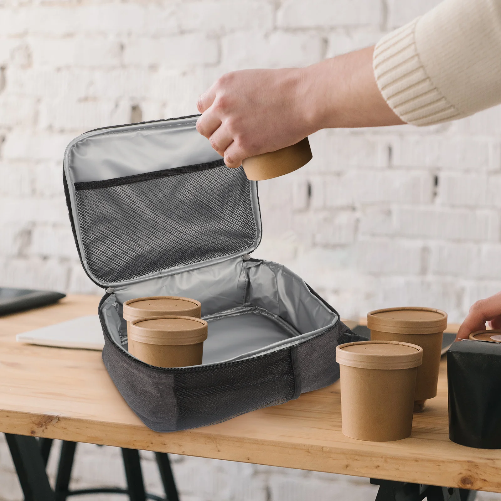 Insulated Lunch Bag Dark Grey Portable Easy Clean Large Capacity Outdoor Picnic Pouch Gym Travel Food Container Thermal Bag
Insulated Lunch Bag Dark Grey Portable Easy Clean Large Capacity Outdoor Picnic Pouch Gym Travel Food Container Thermal Bag