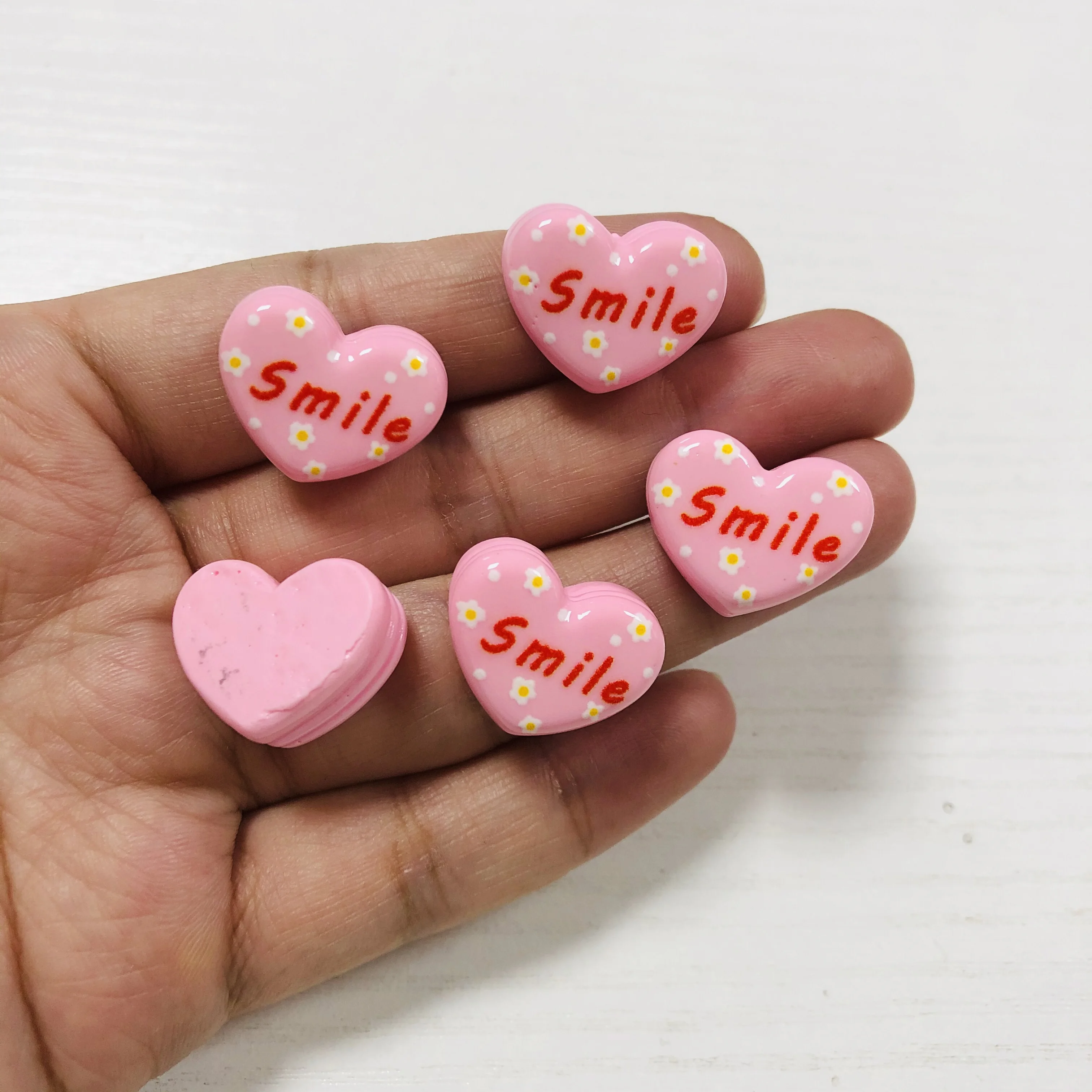 10Pcs Kawaii Sweet Pink Rose Red Three Layers Love Heart Cake Lucky Words Flower Printing Glossy Ornament Diy Junk Phone Case
10Pcs Kawaii Sweet Pink Rose Red Three Layers Love Heart Cake Lucky Words Flower Printing Glossy Ornament Diy Junk Phone Case