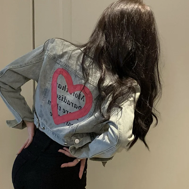 Streetwear Fashion Graffiti Printing Short Denim Jacket Spring Autumn Women Lapel Long Sleeve Jeans Jacket
Streetwear Fashion Graffiti Printing Short Denim Jacket Spring Autumn Women Lapel Long Sleeve Jeans Jacket