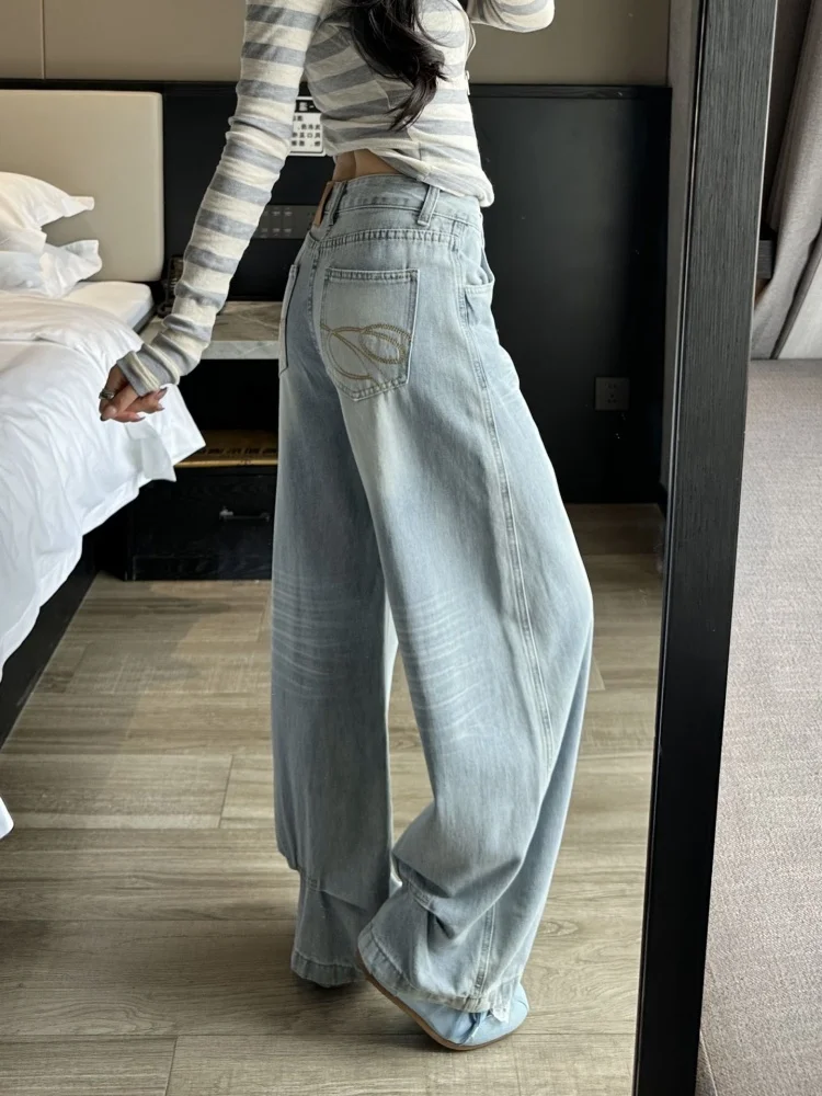 Retro American Washed Denim Jeans High Waist Straight Leg Wide Leg Pants for plus Size Women Spring Season Casual Wear
Retro American Washed Denim Jeans High Waist Straight Leg Wide Leg Pants for plus Size Women Spring Season Casual Wear