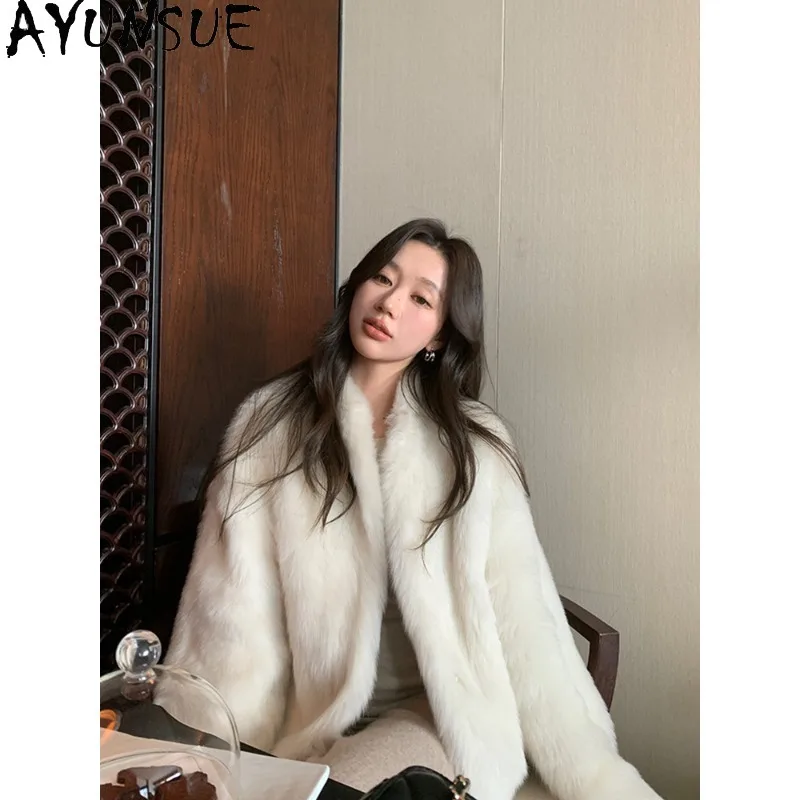 AYUNSUE Tuscan Shearling Coats for Woman Korean Loose Casual Outerwears Winter Warm Fur Jacket Woman Clothes High Quality Casaco
AYUNSUE Tuscan Shearling Coats for Woman Korean Loose Casual Outerwears Winter Warm Fur Jacket Woman Clothes High Quality Casaco
