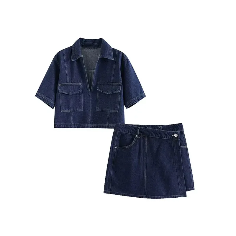2024 Summer Women's Fashion Flip Pocket Trim Short Flip Collar Slim Denim Top + Asymmetric Denim Skirt 2-piece Set
2024 Summer Women's Fashion Flip Pocket Trim Short Flip Collar Slim Denim Top + Asymmetric Denim Skirt 2-piece Set