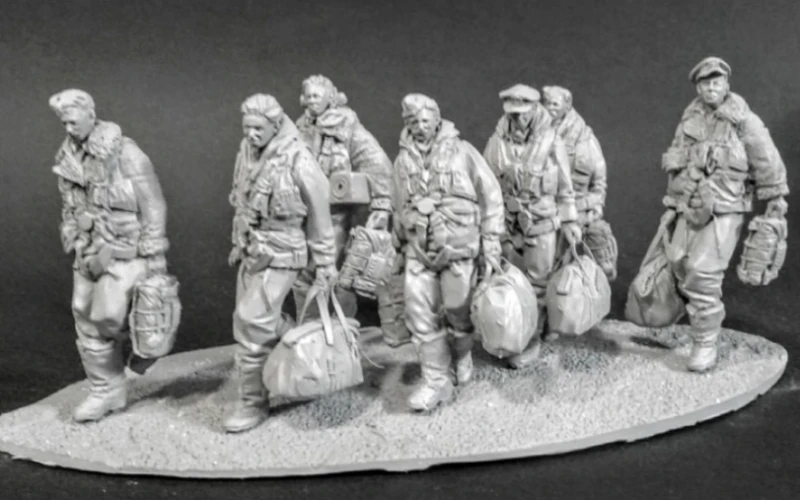 1/32 Scale Die-Cast Resin Figure Model Kit WWII Bomber Crews 7 Figures & Accessories Unassembled and Unpainted
1/32 Scale Die-Cast Resin Figure Model Kit WWII Bomber Crews 7 Figures & Accessories Unassembled and Unpainted