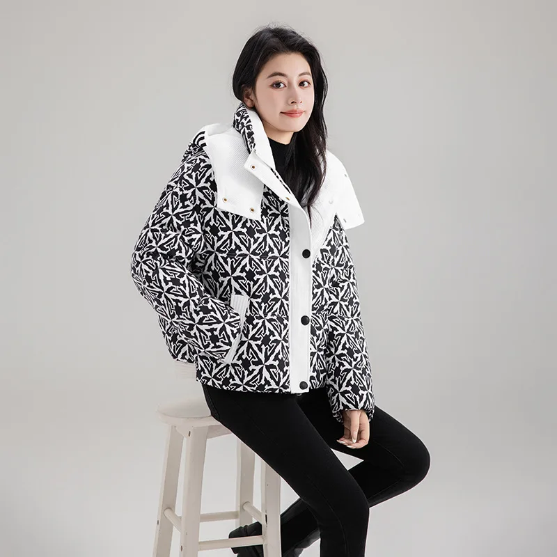 Fashion Printed Down Jacket Winter New American Vintage Y2k Contrast Color Hooded Thickened Tops Hooded Puffer Coat Women
Fashion Printed Down Jacket Winter New American Vintage Y2k Contrast Color Hooded Thickened Tops Hooded Puffer Coat Women