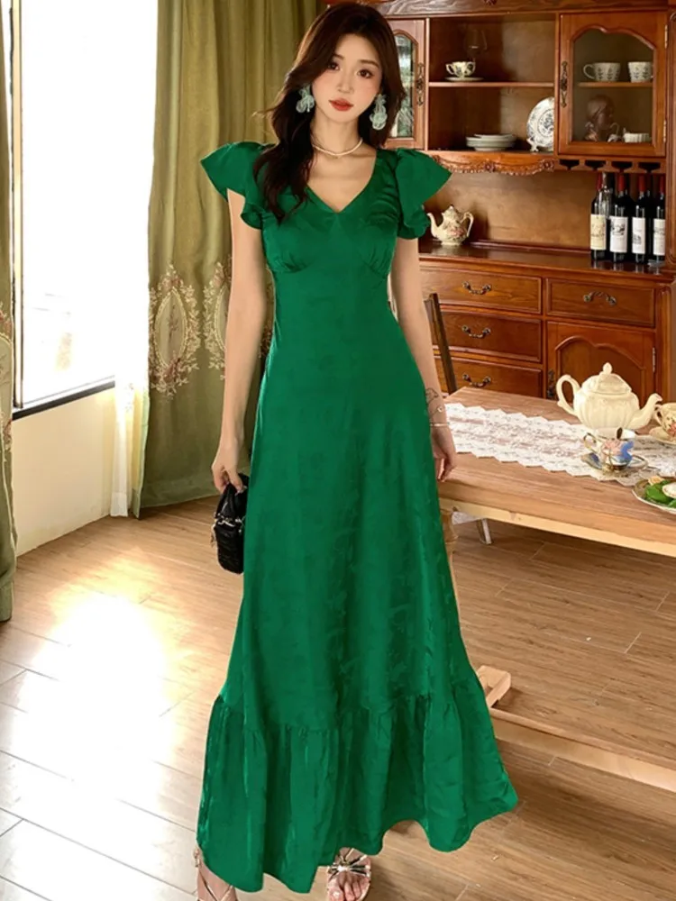 French Vintage Satin Midi Dresses for Women V-neck A-line Ruffles Evening Party Dress Prom Robe Casual Jacquard Summer Vestidos
French Vintage Satin Midi Dresses for Women V-neck A-line Ruffles Evening Party Dress Prom Robe Casual Jacquard Summer Vestidos
