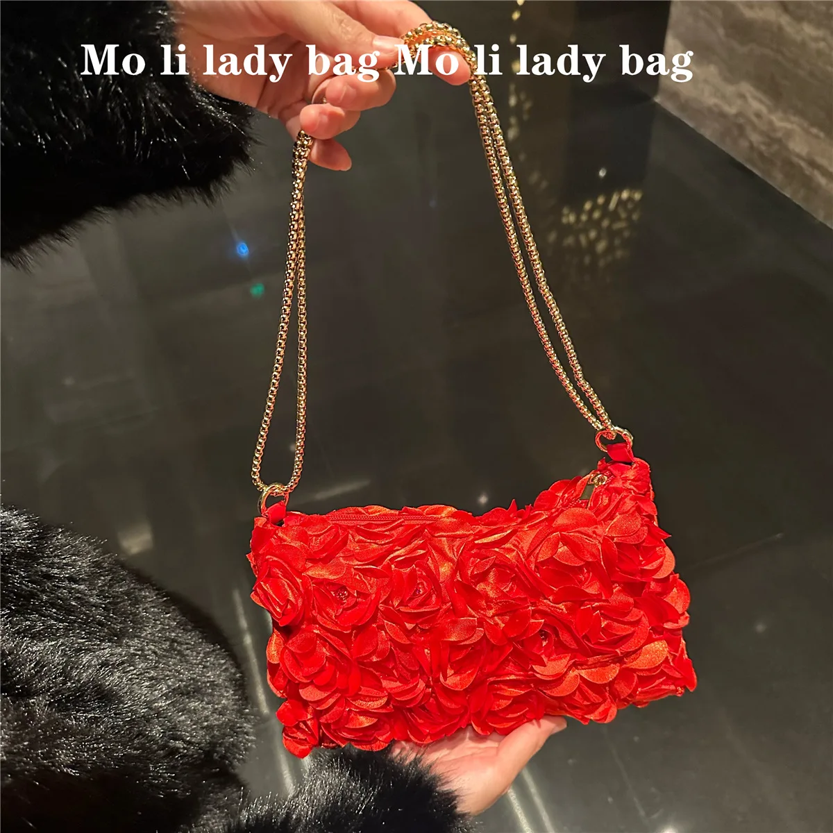 2025 Fine Retro Roseflower Small Clutch Handbags For Women Wedding Party Red White Black Evening Bags Metal Chain Shoulder Bag
2025 Fine Retro Roseflower Small Clutch Handbags For Women Wedding Party Red White Black Evening Bags Metal Chain Shoulder Bag