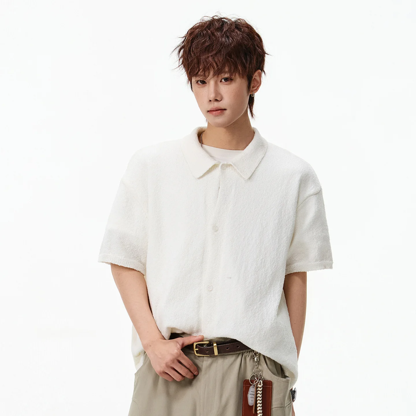 Mens Cleanfit Knitted Short Sleeve Shirt Lazy Korean Style Summer Thin Texture Breathable Casual shirts for man Men's clothes
Mens Cleanfit Knitted Short Sleeve Shirt Lazy Korean Style Summer Thin Texture Breathable Casual shirts for man Men's clothes