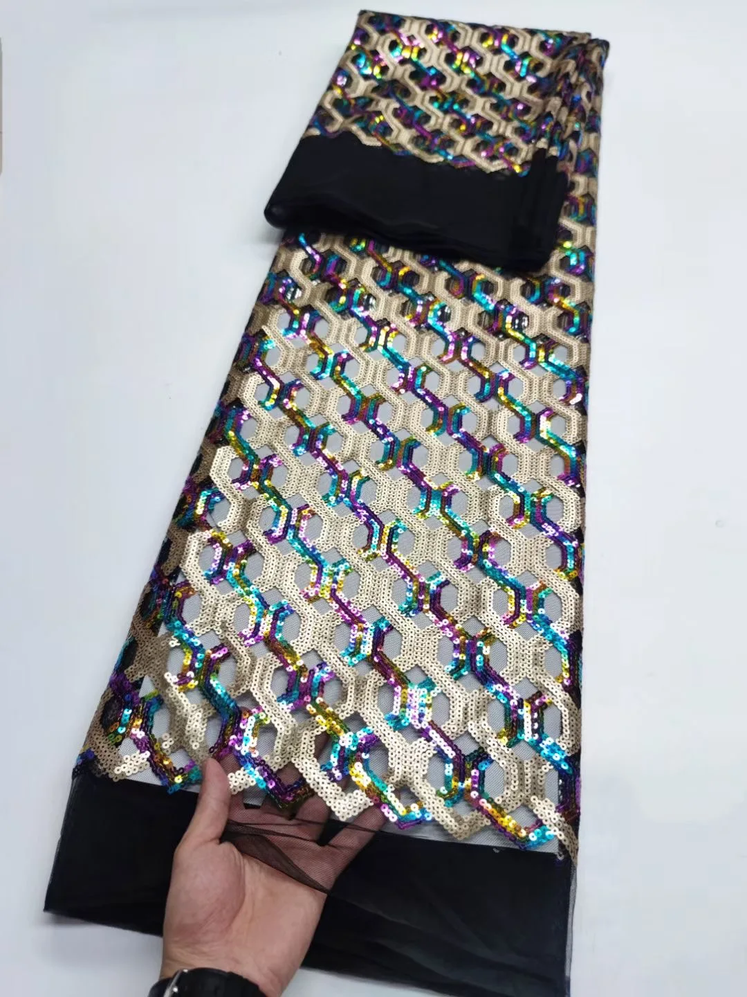 (5yards/pc) Simple and elegant embroidered African sequins net lace black and colorful tulle lace Nigerian party lace FYY128
(5yards/pc) Simple and elegant embroidered African sequins net lace black and colorful tulle lace Nigerian party lace FYY128