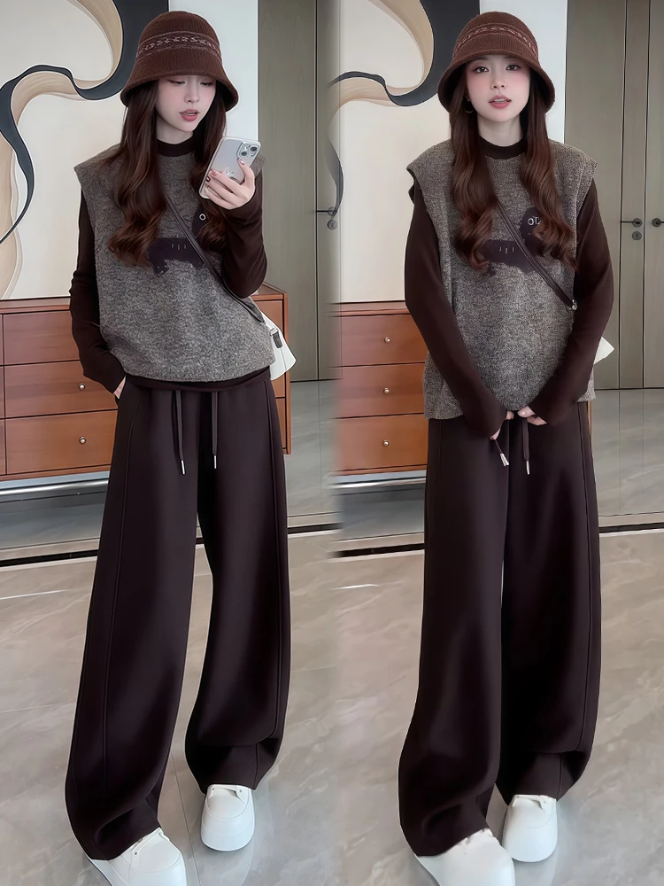 Korean Sle Women's Faion Tee-Piece Set Unique And Beautiful Winter Collection Comfortable Warm Long Sve Sweater
Korean Sle Women's Faion Tee-Piece Set Unique And Beautiful Winter Collection Comfortable Warm Long Sve Sweater