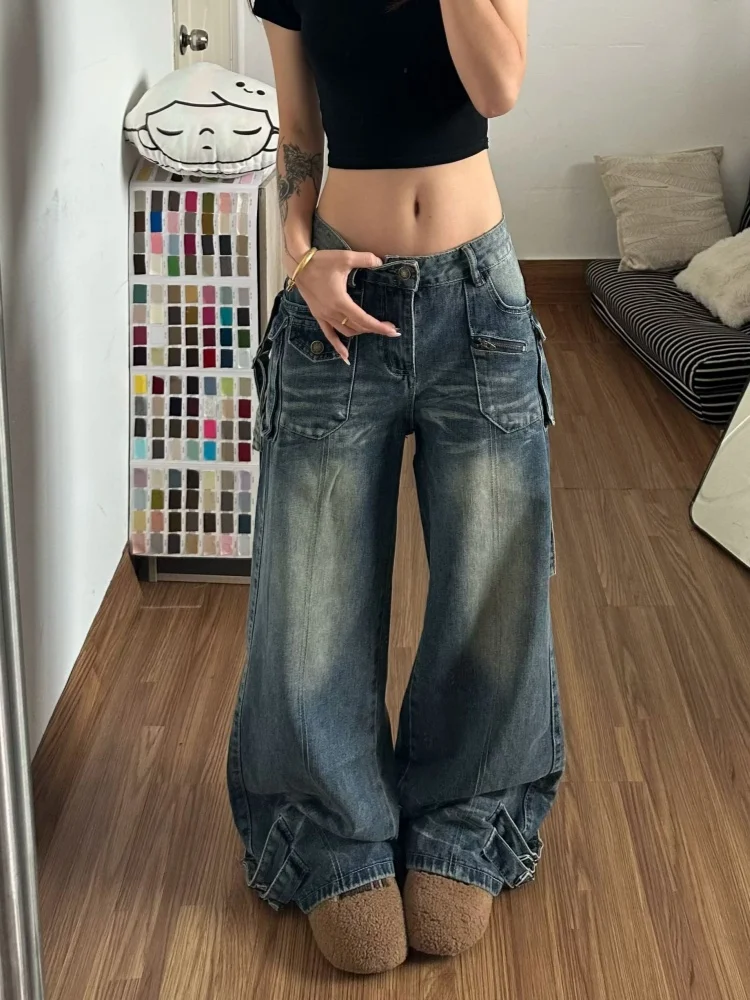 2026 Cyber Y2K Streetwear Vintage Blue Baggy Women's Cargo Jeans Pants For Woman Clothes Wide Leg Gothic Low Rise Denim Trousers
2026 Cyber Y2K Streetwear Vintage Blue Baggy Women's Cargo Jeans Pants For Woman Clothes Wide Leg Gothic Low Rise Denim Trousers