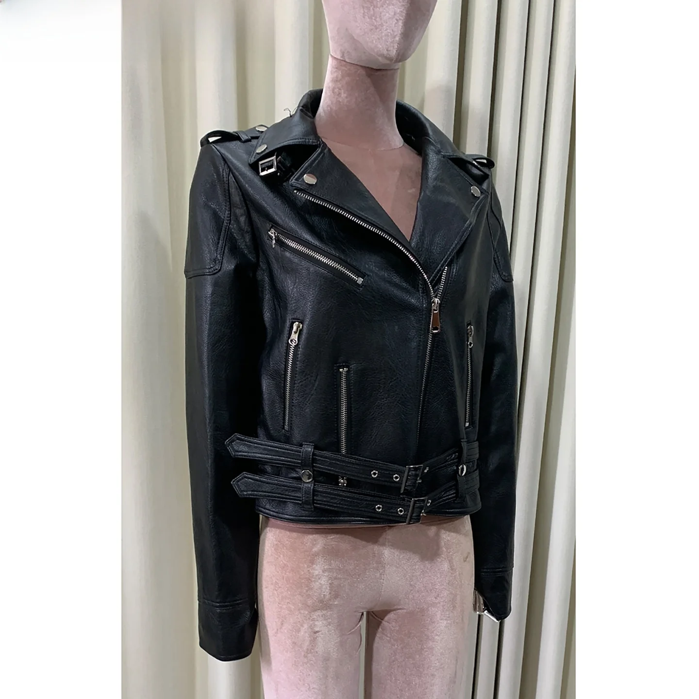 Nerazzurri Black PU Leather Jacket Women's Cool Short Style Motorcycle Coat Young Fashion Standard Fit Water Resistant Zipper
Nerazzurri Black PU Leather Jacket Women's Cool Short Style Motorcycle Coat Young Fashion Standard Fit Water Resistant Zipper