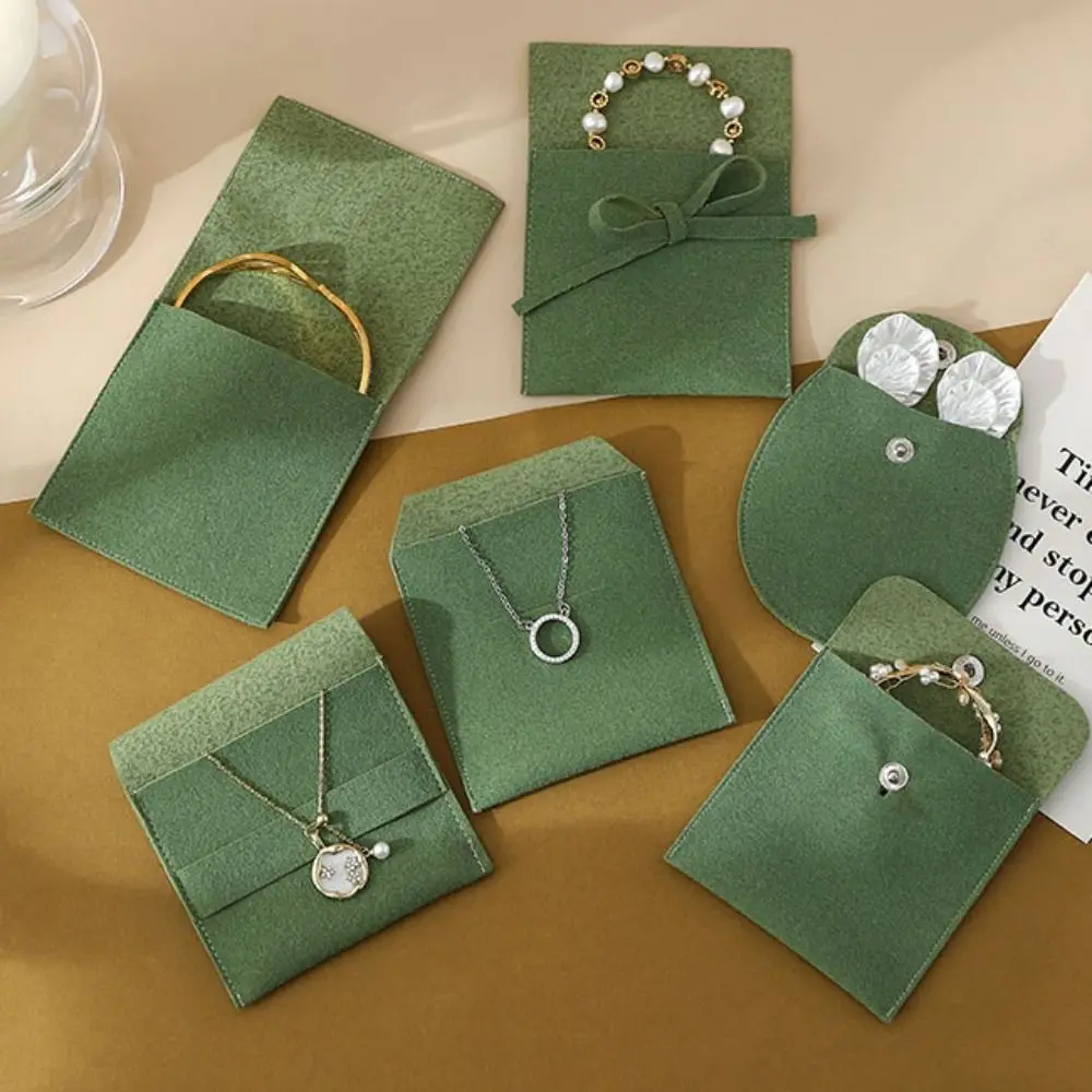 5Pcs Velvet Jewelry Packing Bag Rings Earrings Large Capacity Jewelry Display Box Bracelet Necklace Organizer Jewelry Holder
5Pcs Velvet Jewelry Packing Bag Rings Earrings Large Capacity Jewelry Display Box Bracelet Necklace Organizer Jewelry Holder