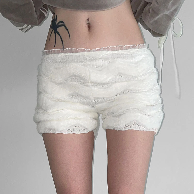 OMSJ Cute Sweet Ladies White Lace Trim Low-waisted Heart Shaped Hollow Slimming Shorts Trendy Casual Short Pants Home Daily Wear
OMSJ Cute Sweet Ladies White Lace Trim Low-waisted Heart Shaped Hollow Slimming Shorts Trendy Casual Short Pants Home Daily Wear