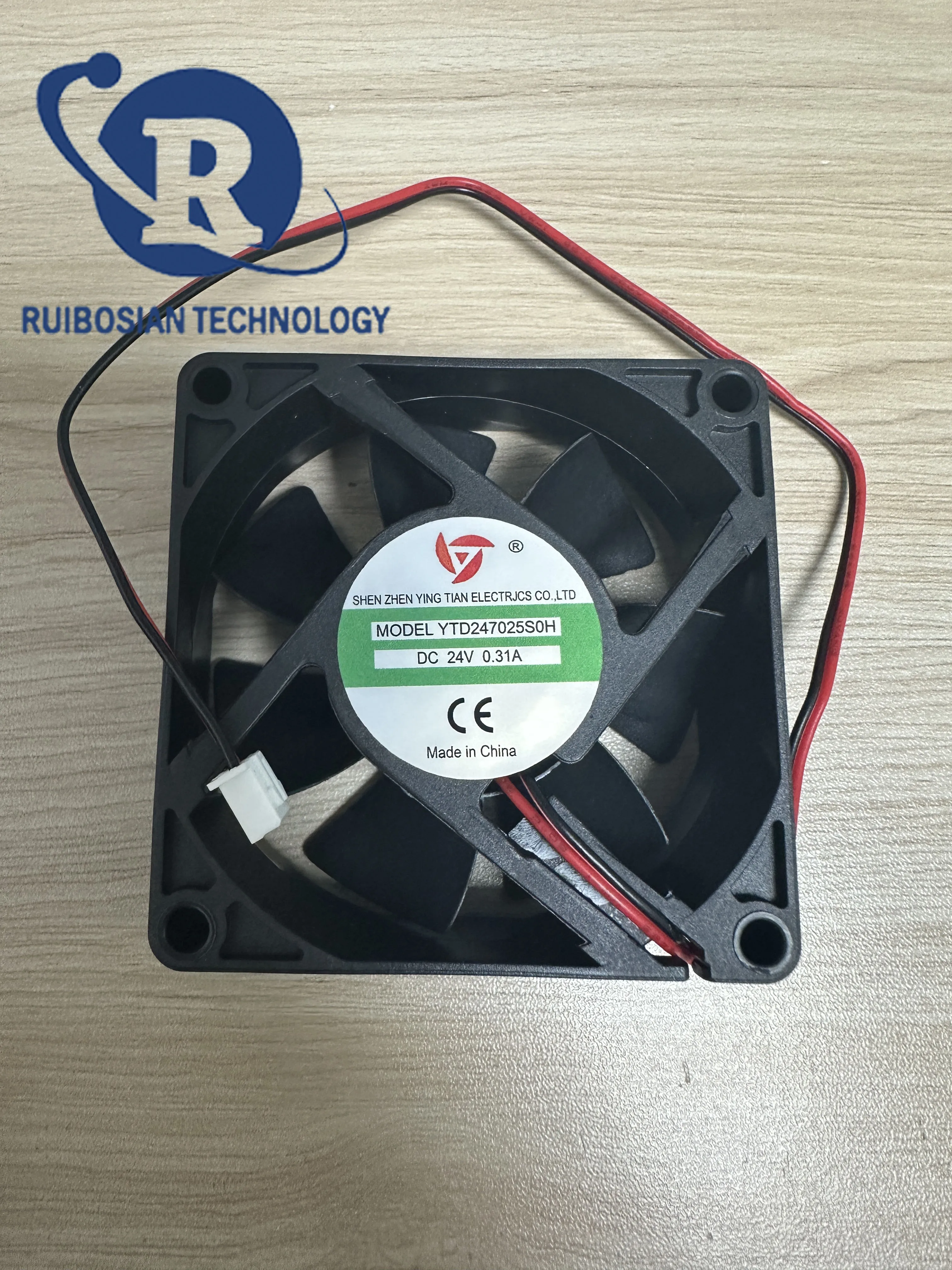 YTD247025S0H 7025 7CM 24V 0.31A 2-проводной вентилятор охлаждения инвертора
YTD247025S0H 7025 7CM 24V 0.31A 2-проводной вентилятор охлаждения инвертора