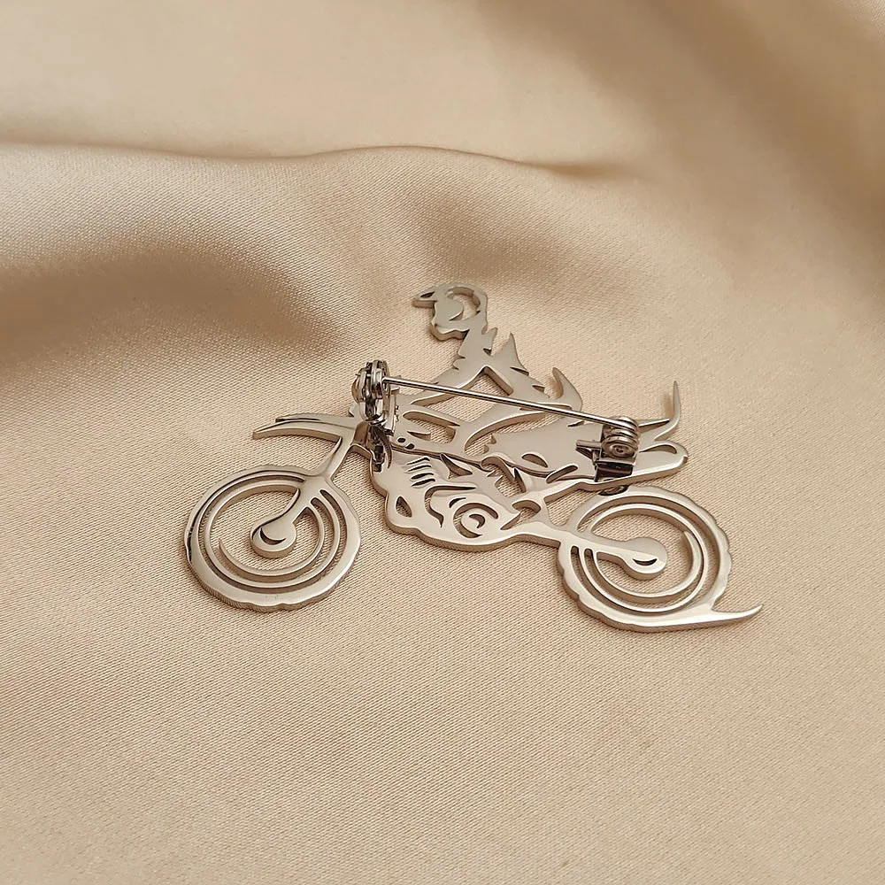 18K Gold Plated 316L Stainless Steel Motocross Rider Silhouette Lapel Pin, Biker Brooch, Suit & Casual Accessory
18K Gold Plated 316L Stainless Steel Motocross Rider Silhouette Lapel Pin, Biker Brooch, Suit & Casual Accessory