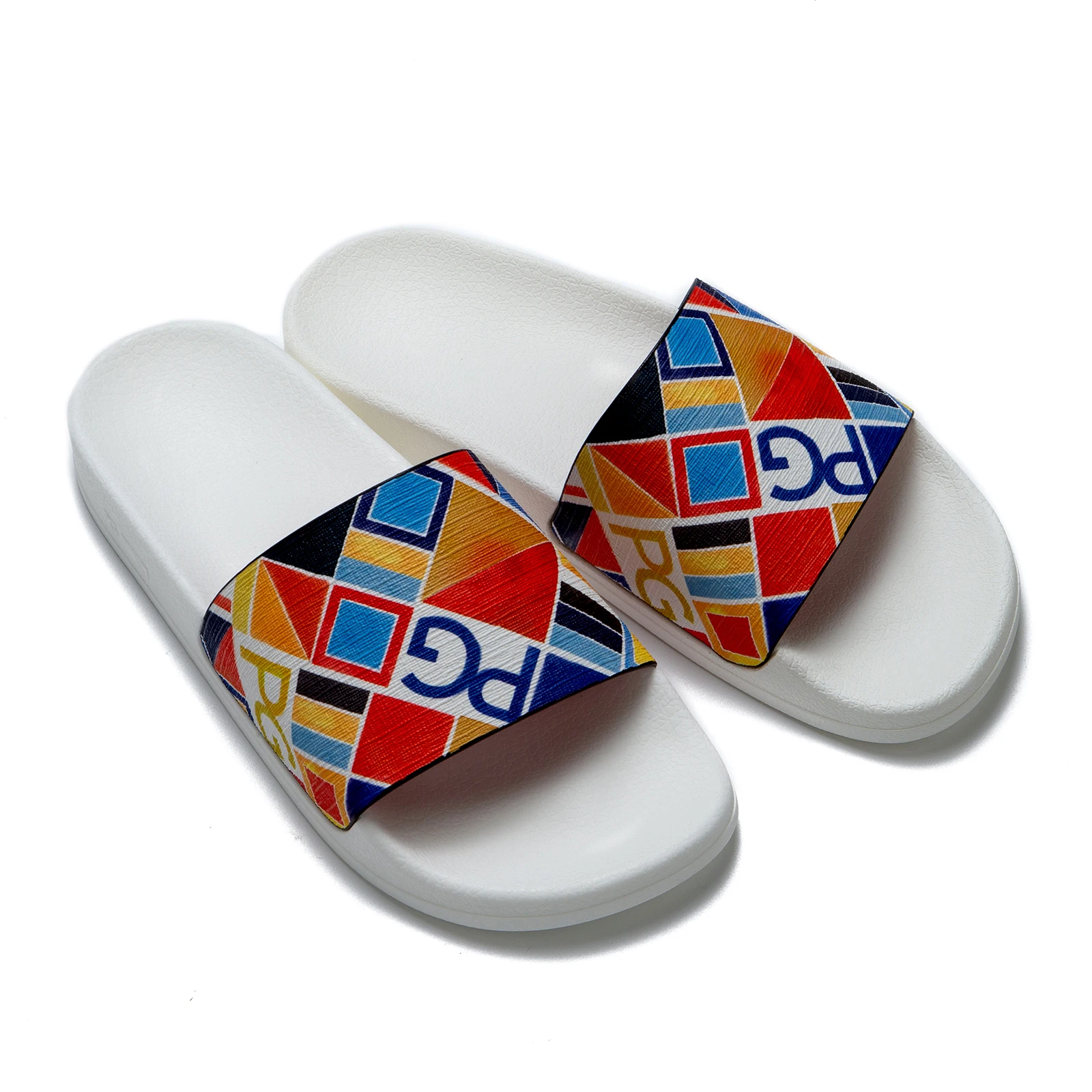 PG New Fashionable Classic Simplicity Women's Slippers PVC Material Letter Printing Outdoor Casual Flat Bottom Slippers
PG New Fashionable Classic Simplicity Women's Slippers PVC Material Letter Printing Outdoor Casual Flat Bottom Slippers