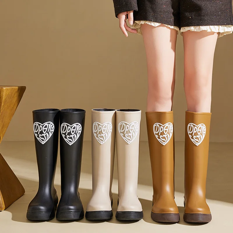 Women Rain Boots Fashion Mid-calf Rubber Shoes Four Seasons Waterproof Garden Work Rubber Shoe Outdoor Long Tube Rubber Galoshes
Women Rain Boots Fashion Mid-calf Rubber Shoes Four Seasons Waterproof Garden Work Rubber Shoe Outdoor Long Tube Rubber Galoshes