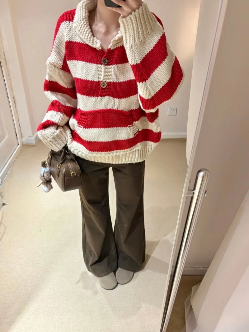 Korean Style Thick Knitted Sweater Button Collar Color Block Striped Casual Long Sleeve Loose Fit Women's Winter Fashion Top
Korean Style Thick Knitted Sweater Button Collar Color Block Striped Casual Long Sleeve Loose Fit Women's Winter Fashion Top