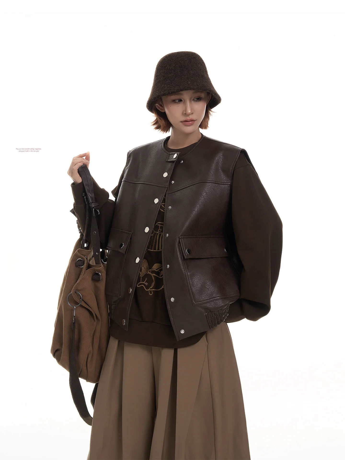 Loose Women's Svel round Ne Leather Vest Autumn Winter Korean Sle Open Cardigan Top Comfortable Faion Design
Loose Women's Svel round Ne Leather Vest Autumn Winter Korean Sle Open Cardigan Top Comfortable Faion Design