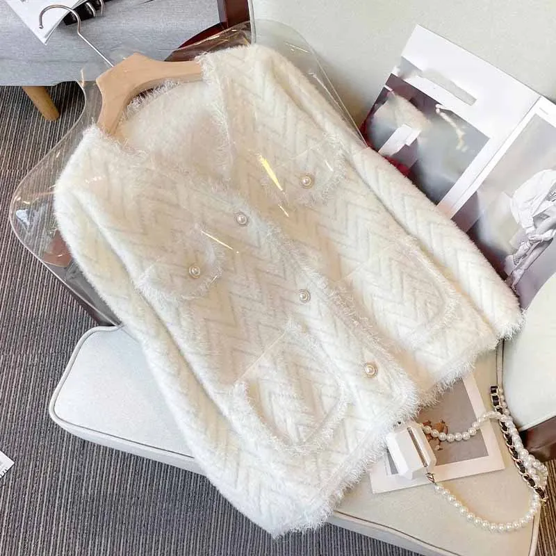 Autumn Winter Ladies Tassel Edge Sweater Women Short Lmitation Mink Fur Knit Cardigan Female Loose Long Sleeves Knitted Coat
Autumn Winter Ladies Tassel Edge Sweater Women Short Lmitation Mink Fur Knit Cardigan Female Loose Long Sleeves Knitted Coat