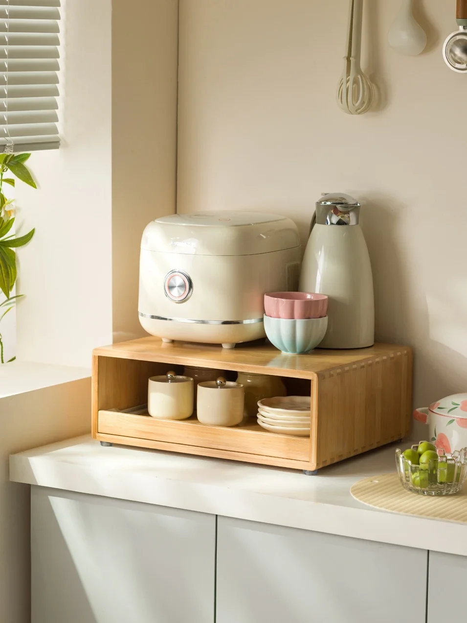 Kitchen Shelf Countertop Layered Coffee Machine Shelf Multi-Functional Desktop Pull-out Storage Cabinet
Kitchen Shelf Countertop Layered Coffee Machine Shelf Multi-Functional Desktop Pull-out Storage Cabinet