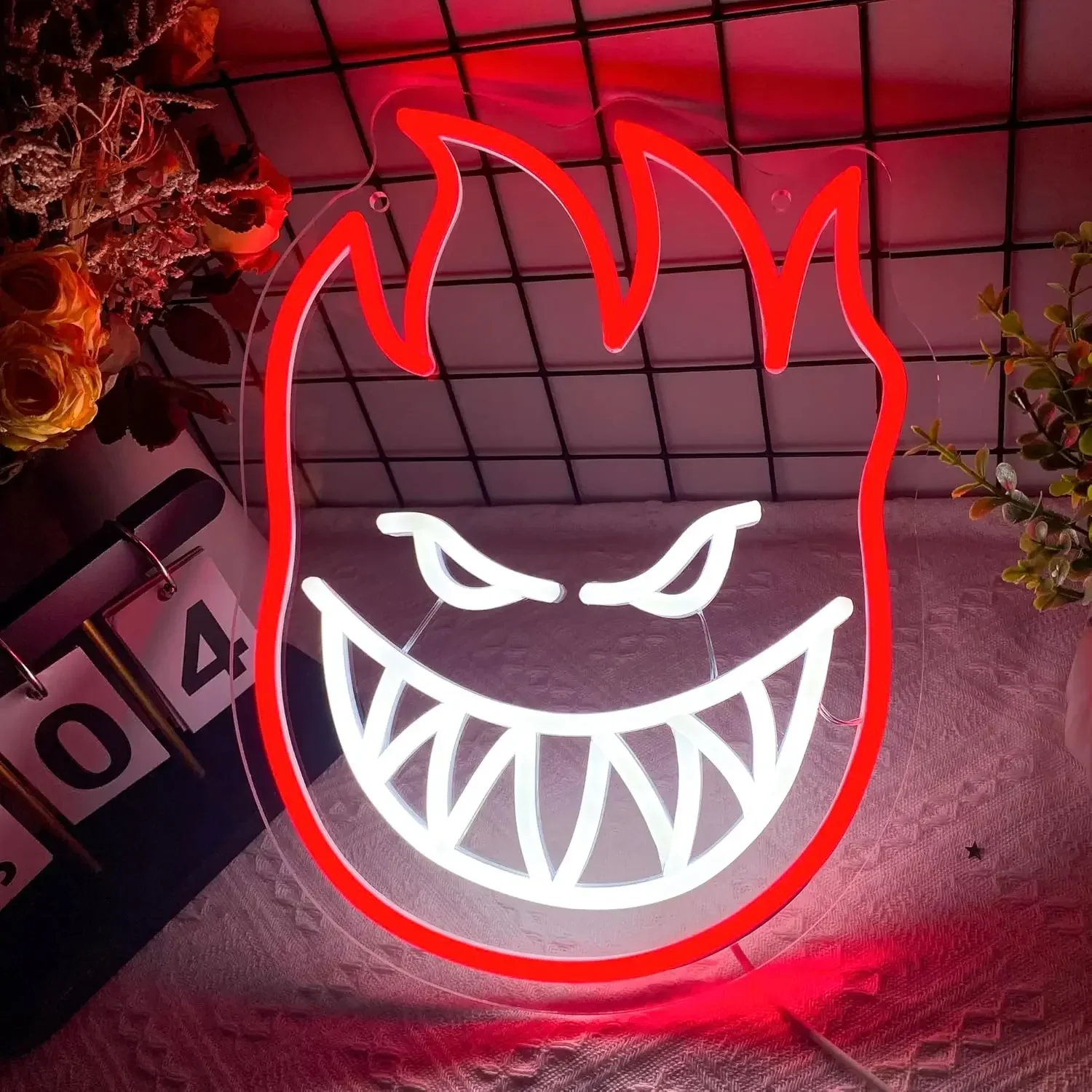 LED Fire Neon Signs For Wall Decor USB Powered Neon Light For Halloween Party Haunted House Man Cave Birthday Gifts
LED Fire Neon Signs For Wall Decor USB Powered Neon Light For Halloween Party Haunted House Man Cave Birthday Gifts